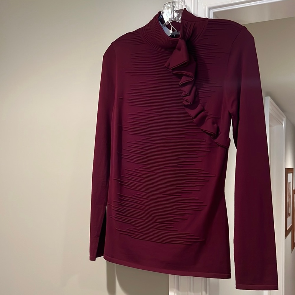 NWT Metric wine mock turtleneck sweater S
